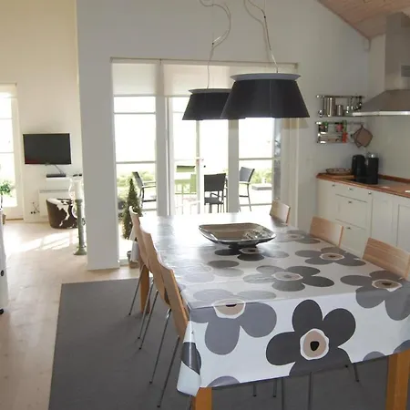 Casa vacanze Awesome Home In Nysted With Sauna